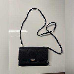 Black Kate Spade crossbody